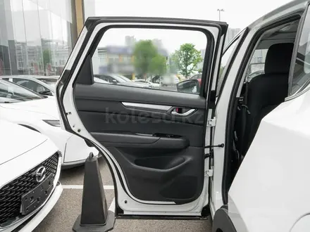Mazda CX-5 2026 года за 13 400 000 тг. в Семей – фото 28