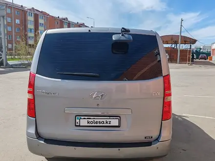 Hyundai Starex 2013 годаүшін9 500 000 тг. в Астана – фото 3