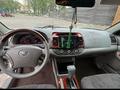 Toyota Camry 2005 годаүшін5 000 000 тг. в Алматы – фото 15