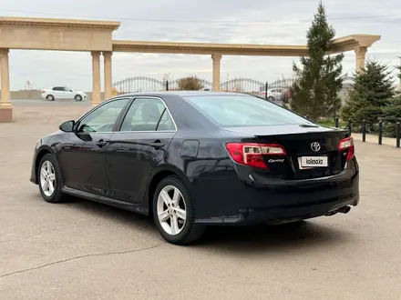 Toyota Camry 2014 года за 5 600 000 тг. в Уральск – фото 6