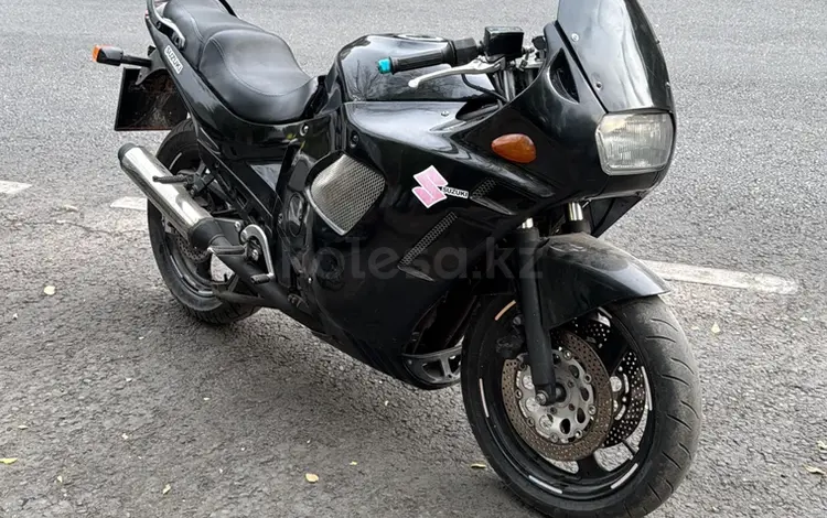 Suzuki  GSX 550 1994 года за 600 000 тг. в Алматы