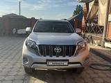 Toyota Land Cruiser Prado 2014 года за 14 900 000 тг. в Актобе – фото 2