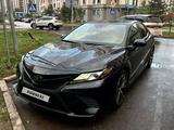 Toyota Camry 2019 годаүшін11 500 000 тг. в Астана – фото 4