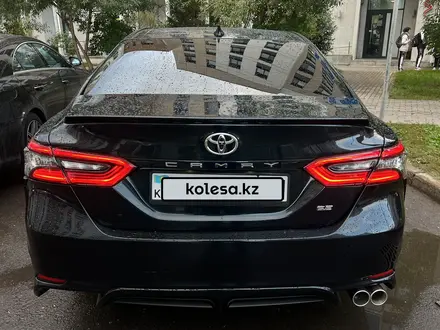 Toyota Camry 2019 года за 11 500 000 тг. в Астана – фото 5