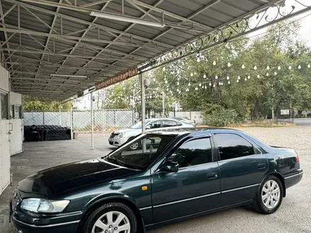 Toyota Camry 1998 года за 3 700 000 тг. в Тараз – фото 3