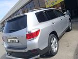 Toyota Highlander 2011 года за 13 000 000 тг. в Тараз