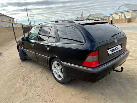 Mercedes-Benz C 180 1998 года за 2 000 000 тг. в Бейнеу – фото 4