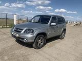 Chevrolet Niva 2015 года за 3 950 000 тг. в Астана – фото 2