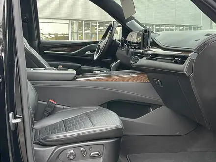 Cadillac Escalade 2023 года за 49 900 000 тг. в Алматы – фото 20