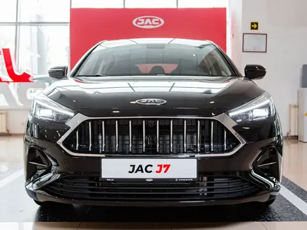 JAC J7 Luxury CVT 2025 года за 6 990 000 тг. в Костанай – фото 11