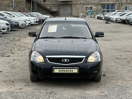 ВАЗ (Lada) Priora 2170 2013 года за 2 590 000 тг. в Актобе – фото 2