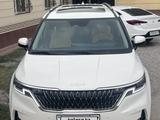 Kia Carnival 2022 года за 22 000 000 тг. в Шымкент – фото 2