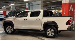 Toyota Hilux GR Sport 2021 года за 18 900 000 тг. в Алматы – фото 2