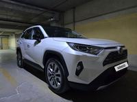 Toyota RAV4 2020 года за 18 500 000 тг. в Актау