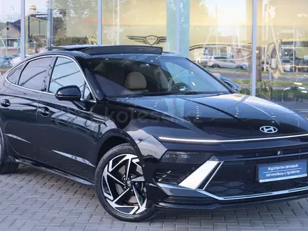Hyundai Sonata Luxe 2023 года за 14 490 000 тг. в Шымкент – фото 3