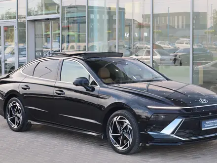 Hyundai Sonata Luxe 2023 года за 14 490 000 тг. в Шымкент – фото 9