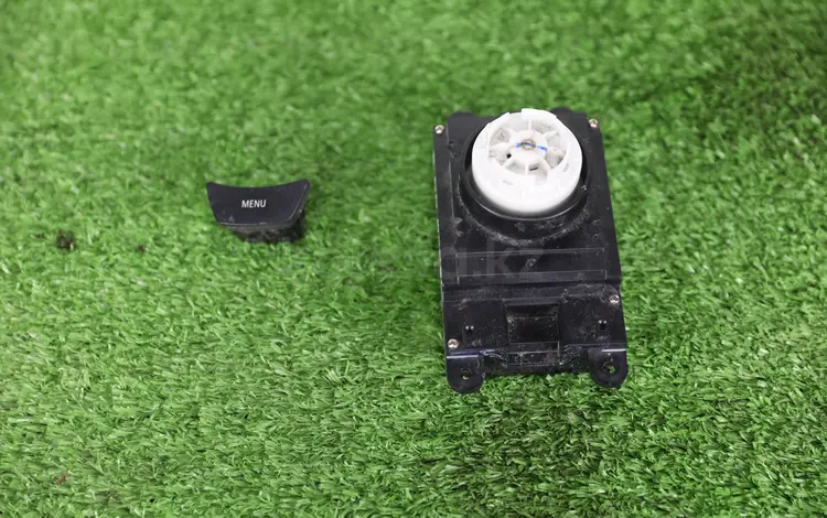 БМВ 5 Е60 Джойстик управления мультимедиа (шайба) за 40 000 тг. в Алматы