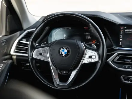BMW X7 2019 года за 43 950 000 тг. в Алматы – фото 33