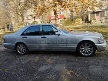Mercedes-Benz S 320 1998 года за 4 600 000 тг. в Шымкент – фото 2