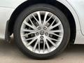 Toyota Camry Luxe 2021 года за 12 800 000 тг. в Астана – фото 16