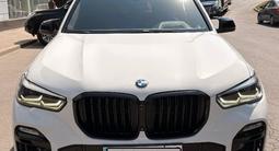 BMW X5 2019 года за 29 000 000 тг. в Алматы