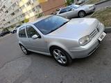 Volkswagen Golf 2003 года за 1 750 000 тг. в Алматы – фото 2
