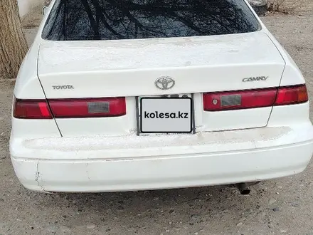 Toyota Camry 1998 года за 3 000 000 тг. в Жаркент – фото 2