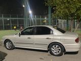 Hyundai Sonata 2004 годаfor2 500 000 тг. в Туркестан – фото 2