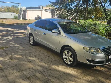 Volkswagen Passat 2006 года за 3 750 000 тг. в Уральск