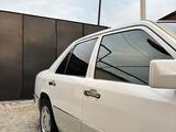 Mercedes-Benz E 200 1990 года за 1 200 000 тг. в Сарыагаш – фото 2