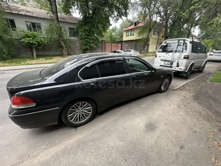 BMW 730 2004 года за 5 000 000 тг. в Алматы – фото 3