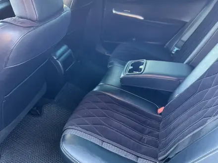 Toyota Camry 2014 года за 5 300 000 тг. в Актобе – фото 10