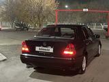 Mercedes-Benz C 200 1995 года за 2 200 000 тг. в Караганда – фото 3