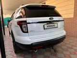 Ford Explorer 2014 года за 13 000 000 тг. в Алматы – фото 5