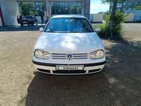 Volkswagen Golf 2000 годаүшін2 500 000 тг. в Караганда