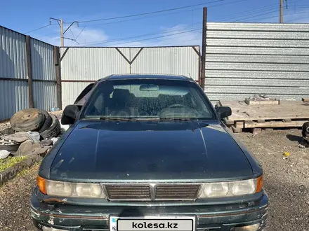 Mitsubishi Galant 1992 года за 500 000 тг. в Астана – фото 2