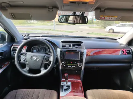 Toyota Camry 2014 года за 10 800 000 тг. в Экибастуз – фото 11