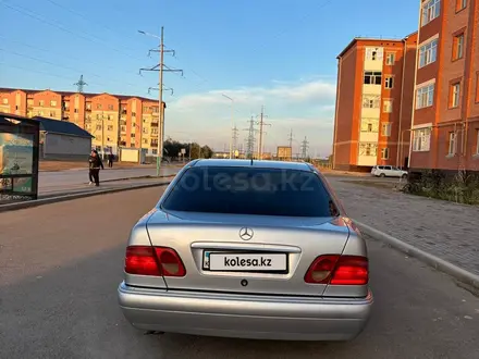 Mercedes-Benz E 280 1998 года за 4 100 000 тг. в Кызылорда – фото 4