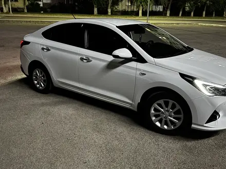 Hyundai Accent 2020 года за 7 700 000 тг. в Караганда – фото 6