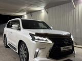 Lexus LX 570 2018 года за 44 000 000 тг. в Актау