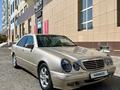 Mercedes-Benz E 320 2001 годаүшін4 600 000 тг. в Актау – фото 4