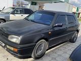 Volkswagen Golf 1993 года за 1 300 000 тг. в Кордай – фото 2