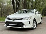 Toyota Camry 2015 года за 13 300 000 тг. в Алматы