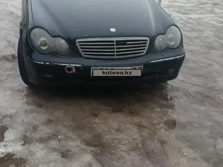 Mercedes-Benz C 320 2001 года за 2 300 000 тг. в Уральск – фото 8