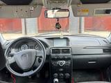 ВАЗ (Lada) Priora 2171 2014 годаүшін1 740 000 тг. в Атырау – фото 2