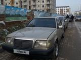 Mercedes-Benz E 300 1994 года за 800 000 тг. в Жаркент