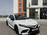 Toyota Camry 2022 года за 15 000 000 тг. в Актау – фото 2