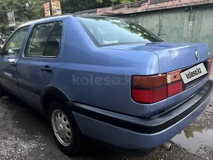 Volkswagen Vento 1993 года за 1 000 000 тг. в Шымкент – фото 13