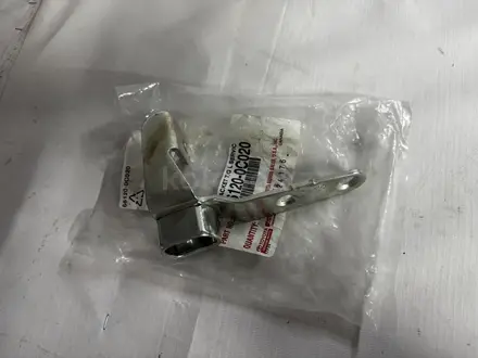 Петля багажника на Toyota Tundra за 10 000 тг. в Алматы – фото 4