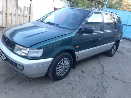 Mitsubishi Space Wagon 1997 года за 2 500 000 тг. в Актобе – фото 3